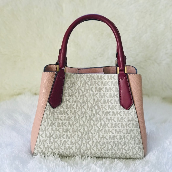 MICHAEL KORS SET - Picture 3 of 8